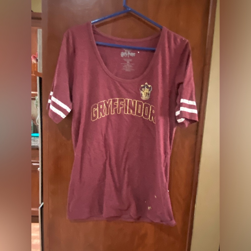 Gryffindor Women's Short Sleeve Tee - Maroon